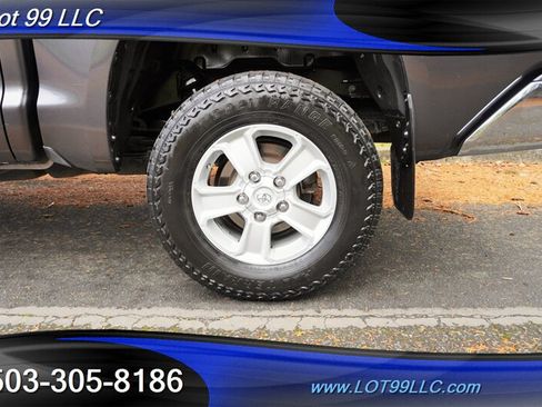 Used 2020 Toyota Tundra SR5 w/ SR5 Upgrade Package AWD/4WD image 3