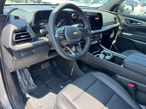 New 2026 Chevrolet Traverse LT w/ LPO, Floor Liner Package FWD image 13