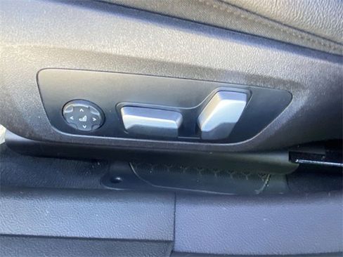 Certified 2023 BMW 330e w/ Driving Assistance Package image 22