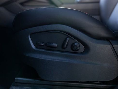 New 2026 Porsche Cayenne S image 39