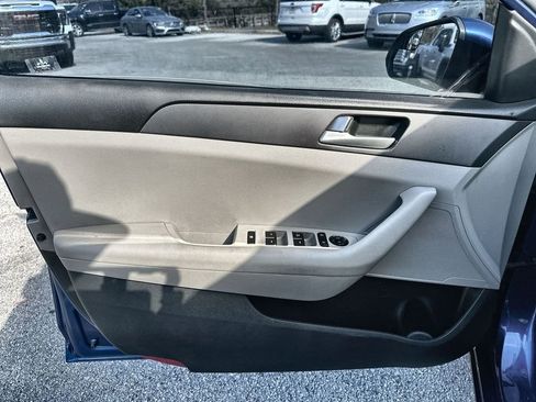 Used 2016 Hyundai Sonata SE image 21