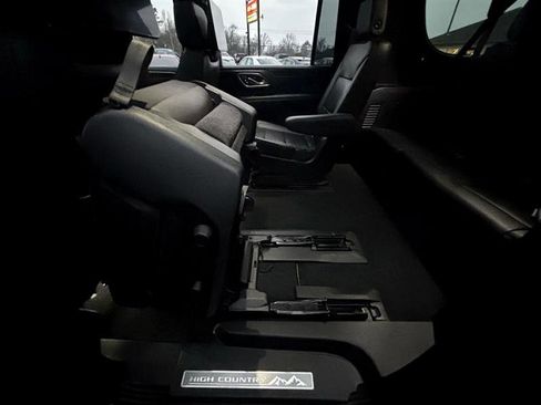 Used 2021 Chevrolet Suburban High Country w/ Premium Package image 31