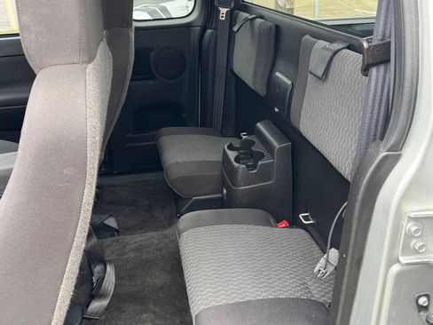 Used 2012 Chevrolet Colorado LT image 3