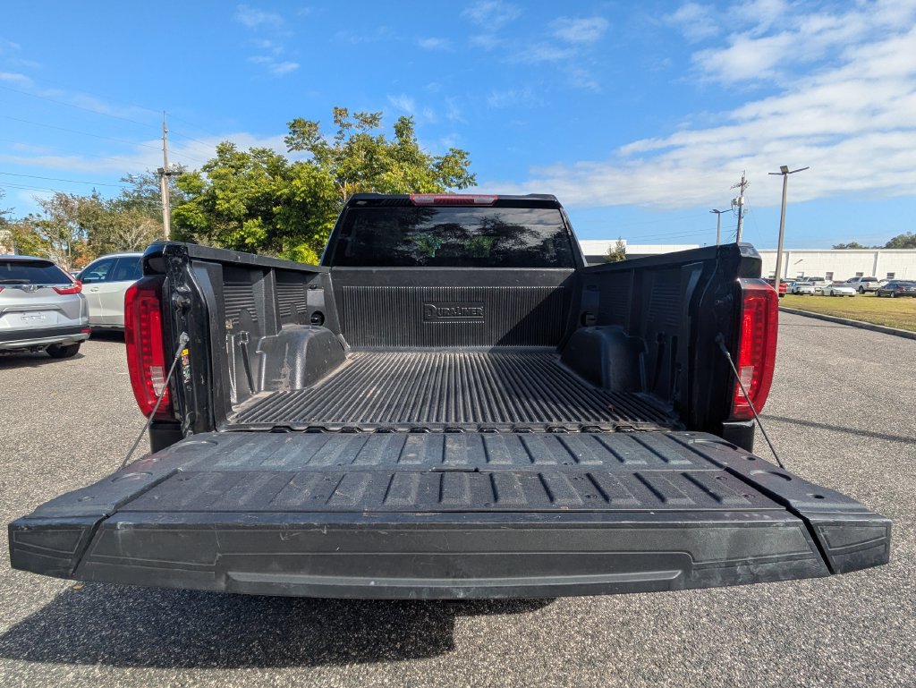 Used 2025 GMC Sierra 1500 SLT AWD/4WD image 43