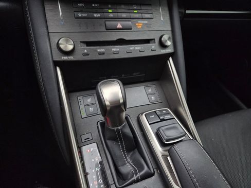 Used 2019 Lexus IS 300 w/ Navigation Package RWD image 14