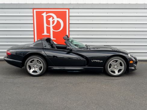 Used 2000 Dodge Viper RT/10 RWD image 32