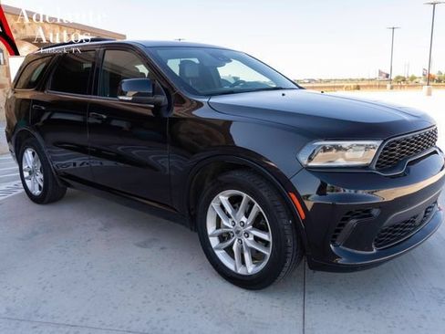 Used 2024 Dodge Durango GT RWD image 4