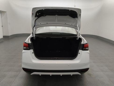 Used 2024 Nissan Versa S w/ S Plus Package FWD image 29