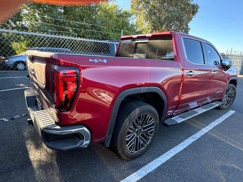 Used 2025 GMC Sierra 1500 SLT w/ SLT Premium Package AWD/4WD image 5