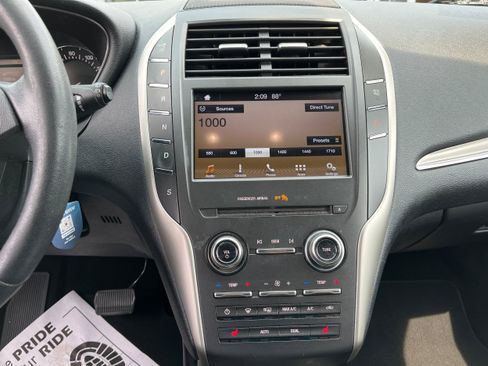 Used 2018 Lincoln MKC Premiere AWD/4WD image 14