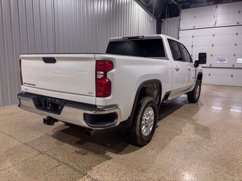 Used 2023 Chevrolet Silverado 2500 LT image 6
