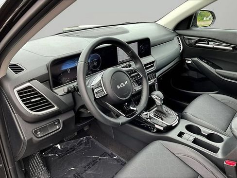Certified 2026 Kia Seltos SX AWD/4WD image 18