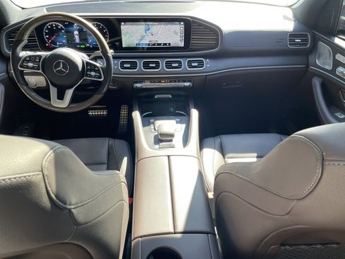 Certified 2022 Mercedes-Benz GLS 450 4MATIC image 26