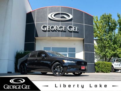 Used 2024 Volvo S60 B5 Plus w/ Climate Package