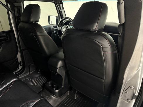 Used 2016 Jeep Wrangler Unlimited Sport w/ Quick Order Package 24S AWD/4WD image 32