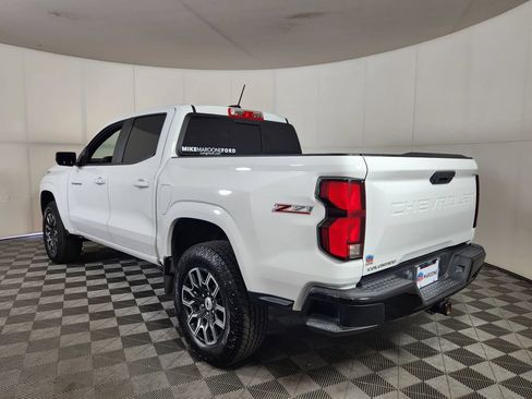 Used 2023 Chevrolet Colorado Z71 AWD/4WD image 5