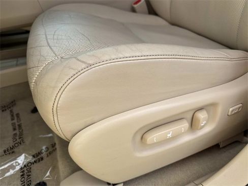 Used 2015 Lexus RX 450h FWD image 19