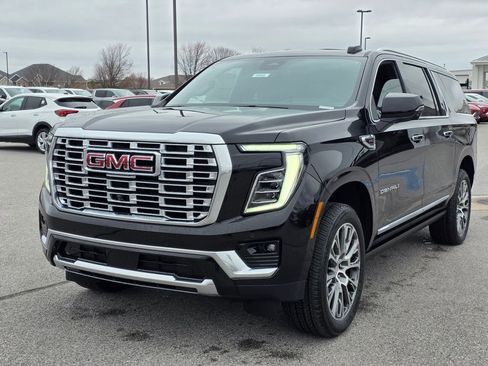New 2026 GMC Yukon XL Denali w/ Sun & Power Step Package image 3