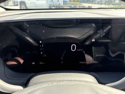 Used 2025 Buick Encore GX Preferred FWD image 12