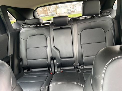 Used 2020 Ford Escape Titanium image 15