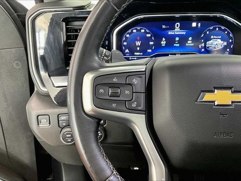 Used 2022 Chevrolet Silverado 1500 LTZ w/ LTZ Convenience Package II AWD/4WD image 20