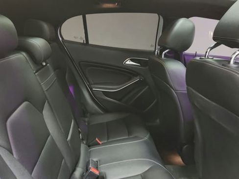 Used 2020 Mercedes-Benz GLA 250 4MATIC image 22