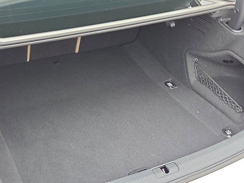 Used 2019 Audi A4 2.0T Premium Plus w/ Premium Plus Package image 8