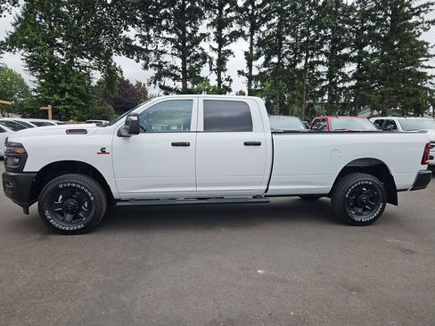 New 2026 RAM 3500 Tradesman AWD/4WD image 4