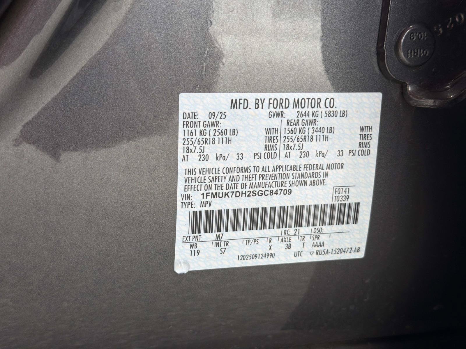 Used 2025 Ford Explorer Active w/ Active Comfort Package RWD image 34