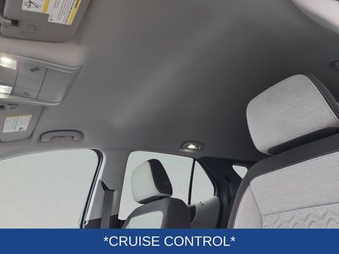 Certified 2023 Chevrolet Equinox LT w/ Driver Convenience Package image 12