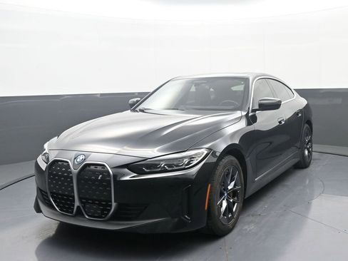 Used 2024 BMW i4 eDrive35 w/ Premium Package RWD image 1