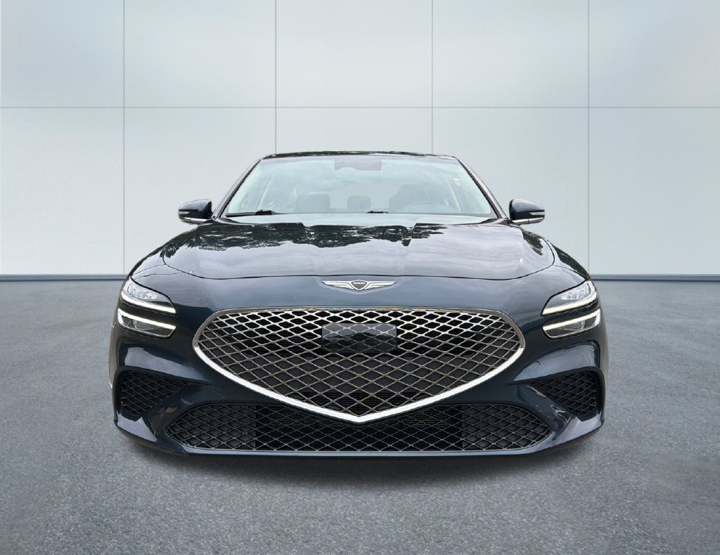 Used 2025 Genesis G70 2.5T RWD image 2