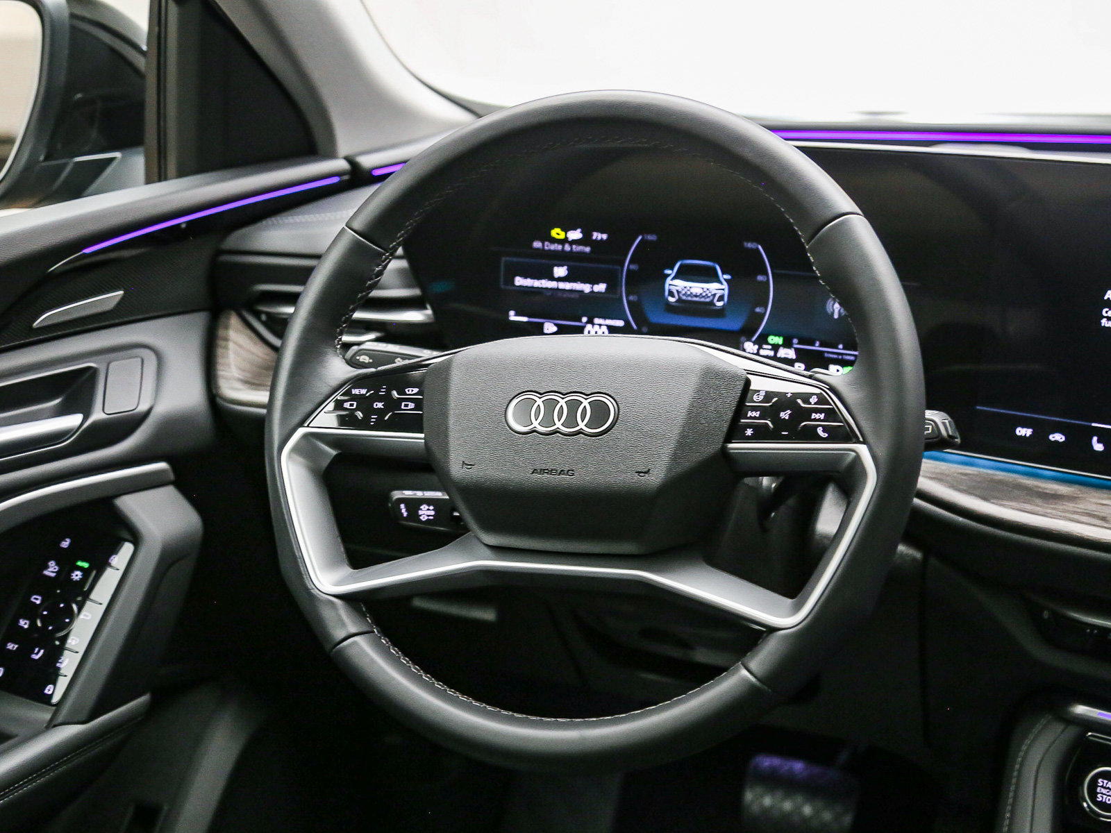 Certified 2025 Audi Q5 Premium AWD/4WD image 16