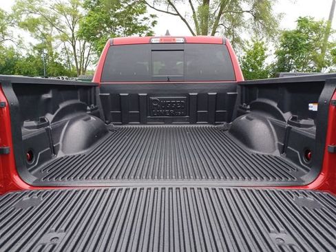 New 2026 RAM 1500 Big Horn AWD/4WD image 9