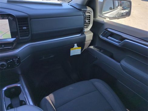 New 2026 Chevrolet Silverado 1500 LT image 17