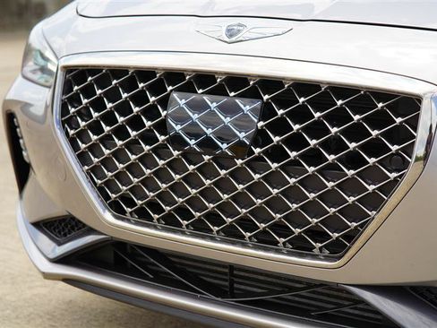 Used 2020 Genesis G70 3.3T w/ Elite Package RWD image 28