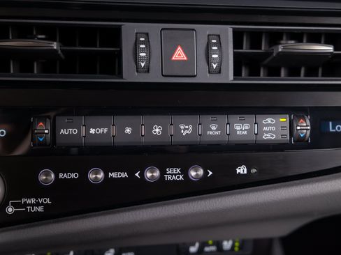 Used 2022 Lexus ES 350 w/ Premium Package FWD image 33