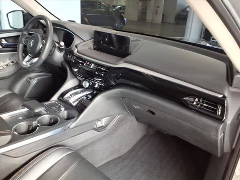 Used 2024 Acura MDX SH-AWD w/ Technology Package image 23