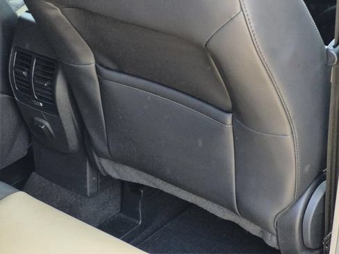 Used 2019 Ford Escape SEL FWD image 17
