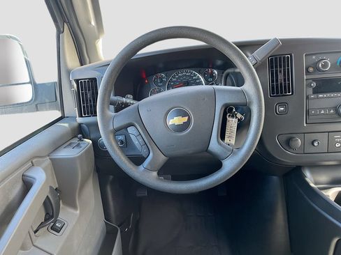 Used 2024 Chevrolet Express 2500 w/ Driver Convenience Package RWD image 11
