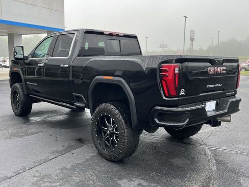 Used 2025 GMC Sierra 2500 Denali w/ Denali Reserve Package AWD/4WD image 3