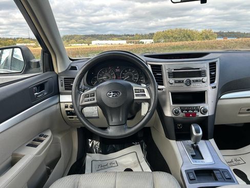 Used 2012 Subaru Outback 2.5i image 14