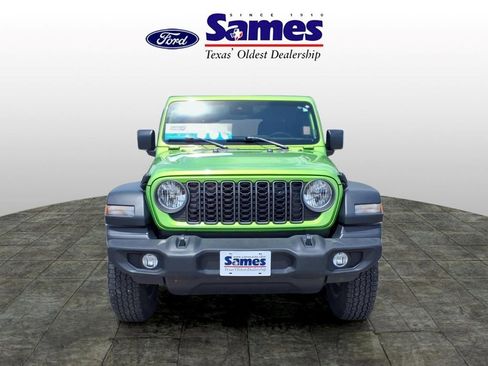 Used 2025 Jeep Wrangler Unlimited Sport AWD/4WD image 8