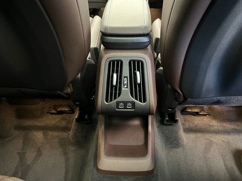 Certified 2025 BMW X1 xDrive28i image 9