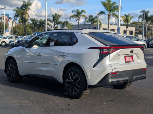 New 2026 Toyota bZ XLE Plus image 9