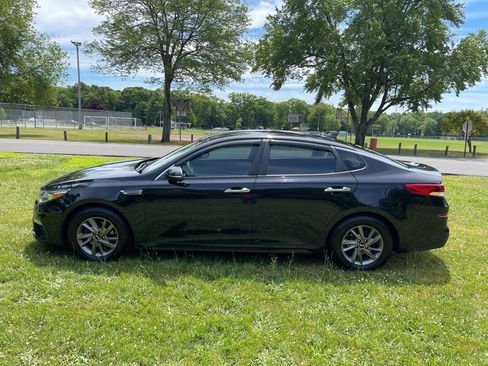 Used 2020 Kia Optima LX FWD image 36