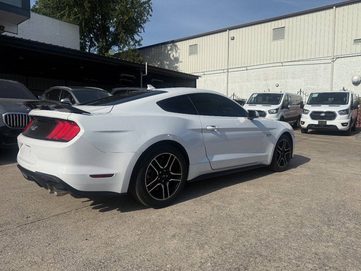 Used 2021 Ford Mustang GT Premium RWD image 4
