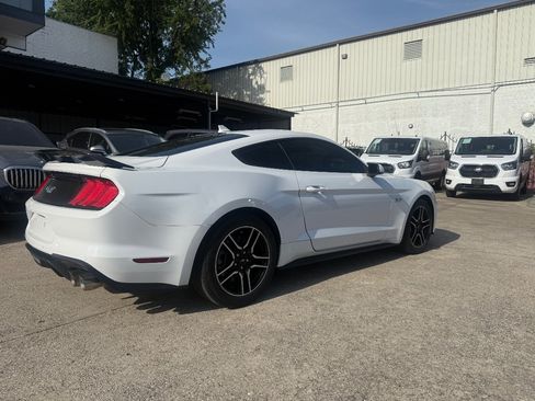 Used 2021 Ford Mustang GT Premium RWD image 4