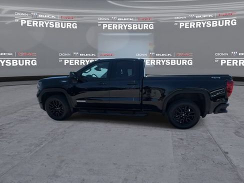 Used 2023 GMC Sierra 1500 Elevation w/ Preferred Package AWD/4WD image 5