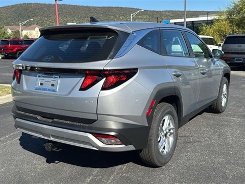New 2026 Hyundai Tucson SE image 5